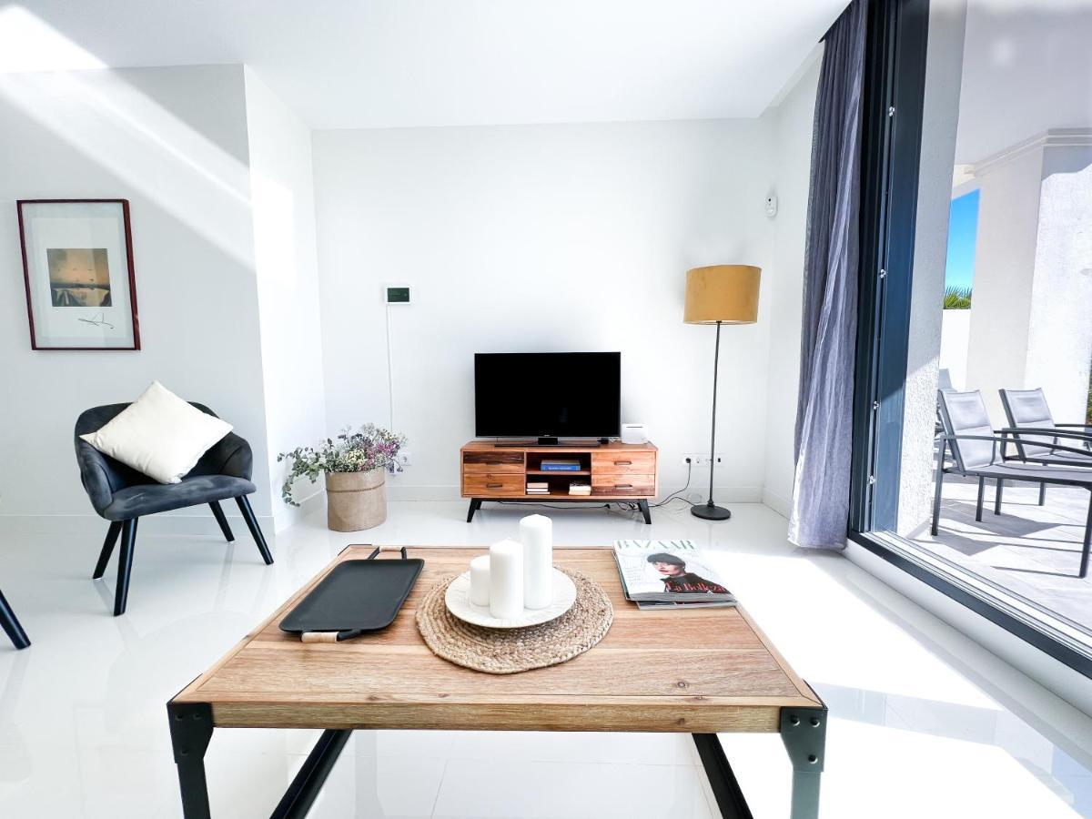 Apartment In Manilva, Just A Few Steps From The Beach Zewnętrze zdjęcie